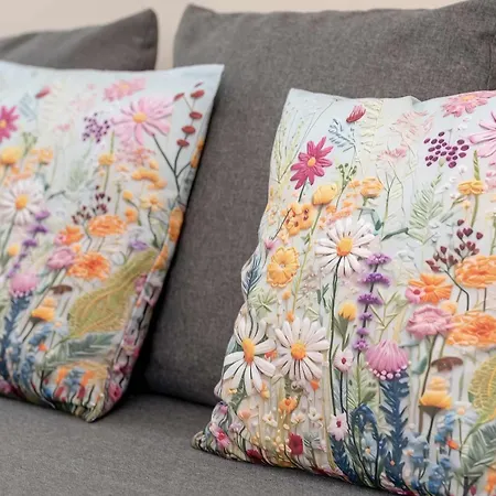 Five Bedroom For 12 In Gdansk Center With Desk And Balcony By Renters *